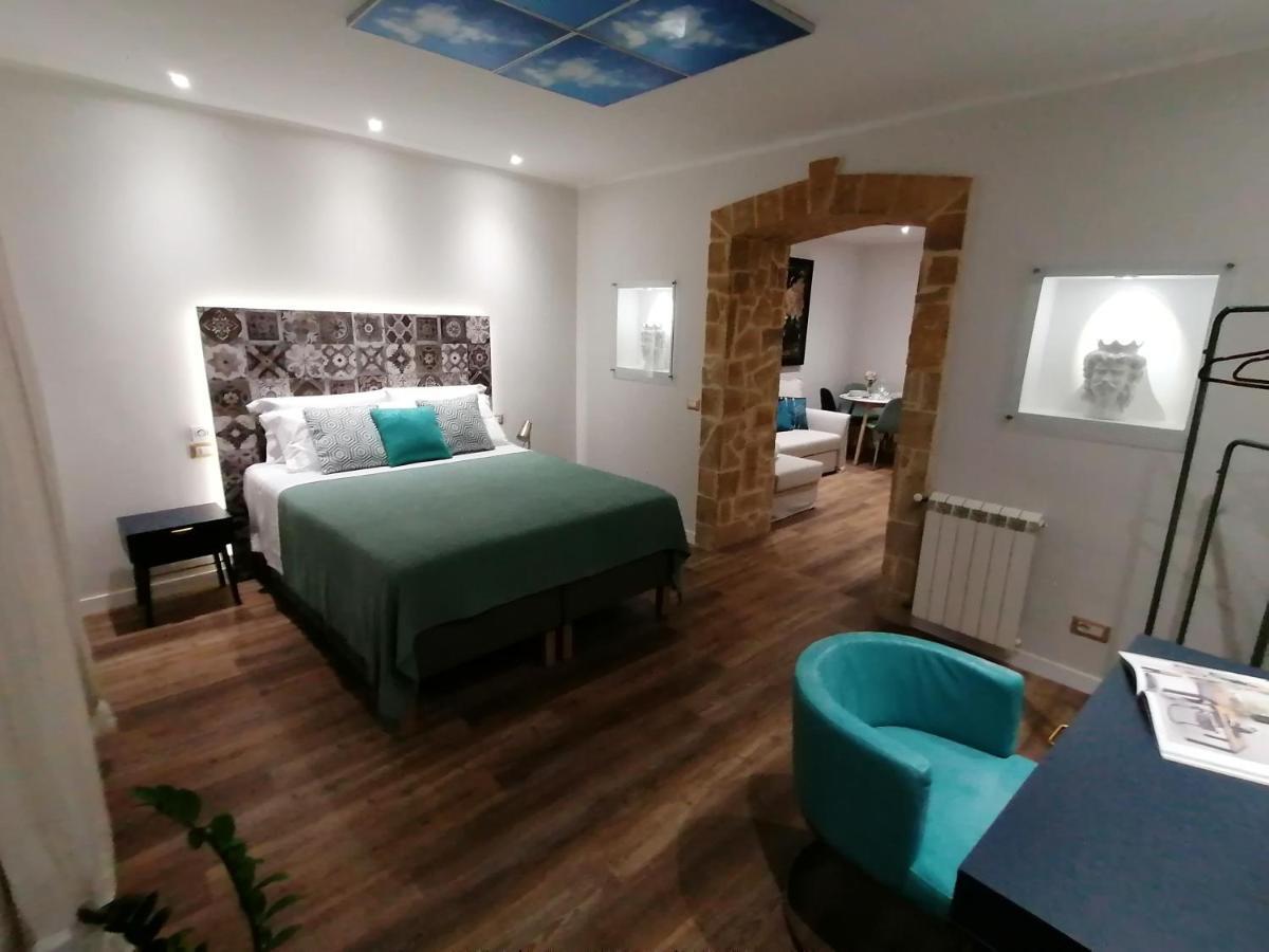 Mastrangelo Suite & Spa ปาแลร์โม ภายนอก รูปภาพ
